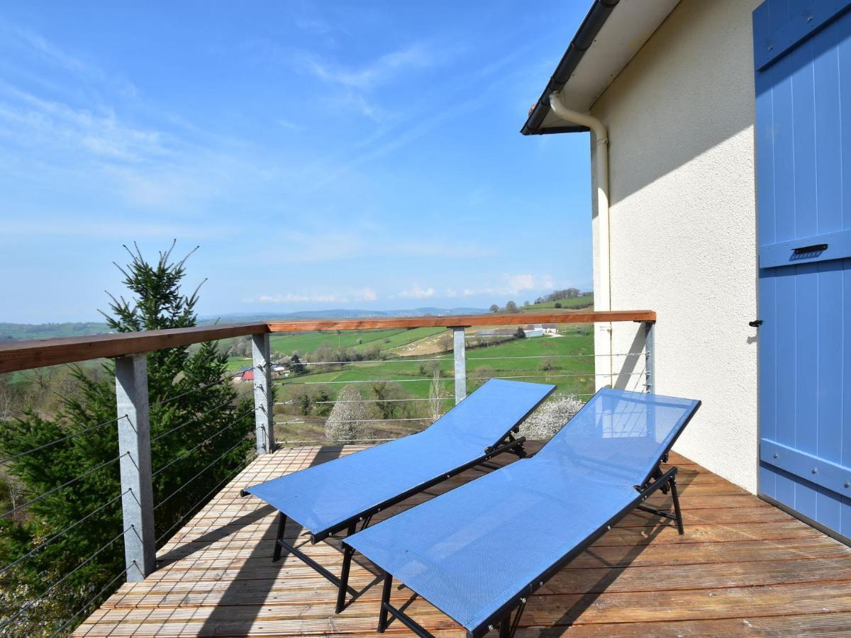 Willa Mansion In Cuzy With Swimming Pool Terrace And Heating Zewnętrze zdjęcie